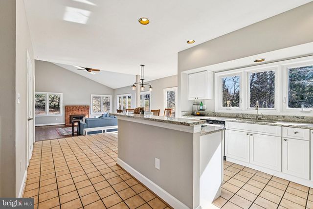 4307 WYNNWOOD DR, Annandale, VA 22003