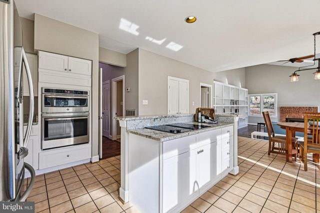 4307 WYNNWOOD DR, Annandale, VA 22003