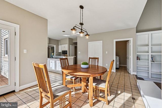 4307 WYNNWOOD DR, Annandale, VA 22003