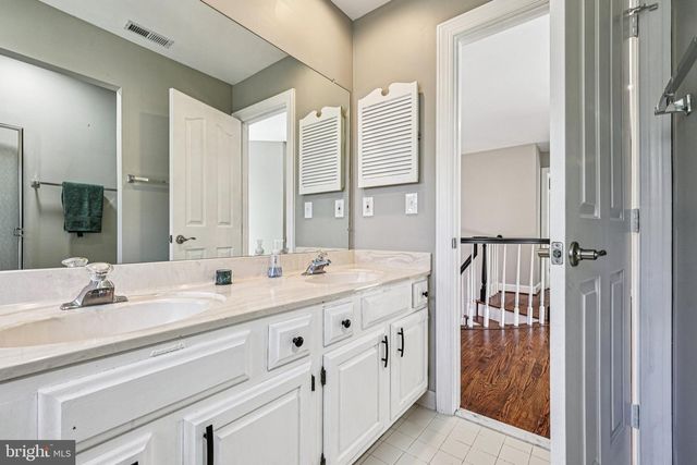 4307 WYNNWOOD DR, Annandale, VA 22003