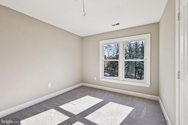 4307 WYNNWOOD DR, Annandale, VA 22003