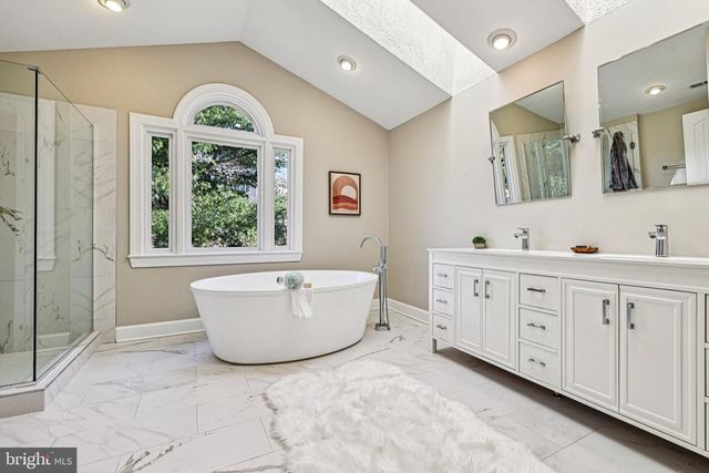 4307 WYNNWOOD DR, Annandale, VA 22003