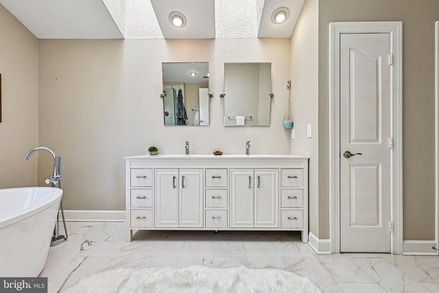 4307 WYNNWOOD DR, Annandale, VA 22003