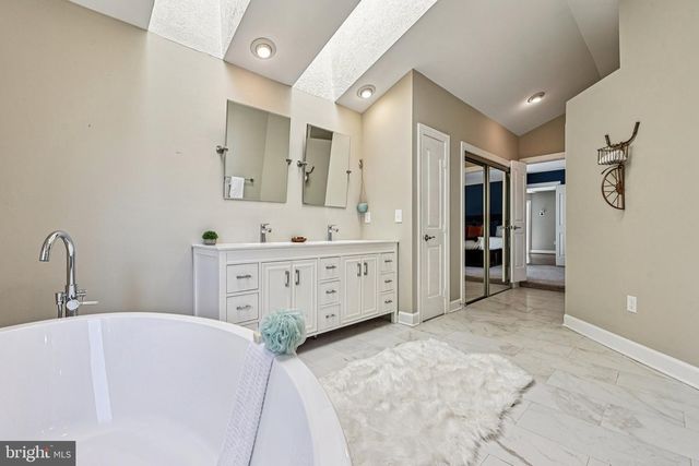 4307 WYNNWOOD DR, Annandale, VA 22003