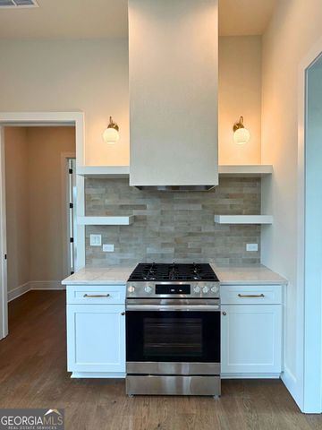 340 6th Street, Fayetteville, GA 30214