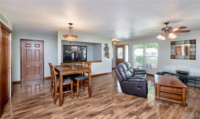 42 Heather Valley Circle, St Peters, MO 63376