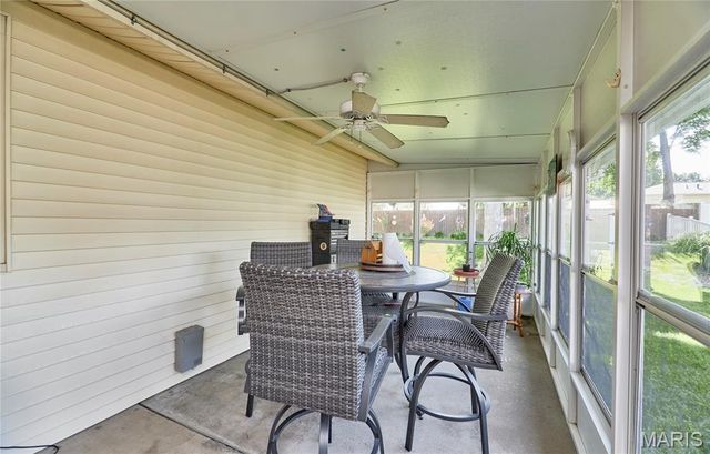 42 Heather Valley Circle, St Peters, MO 63376