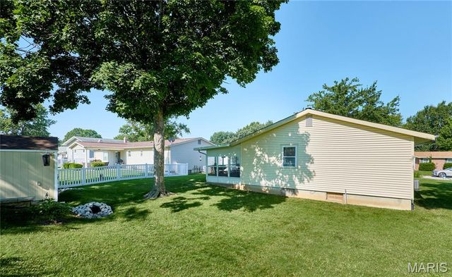 42 Heather Valley Circle, St Peters, MO 63376