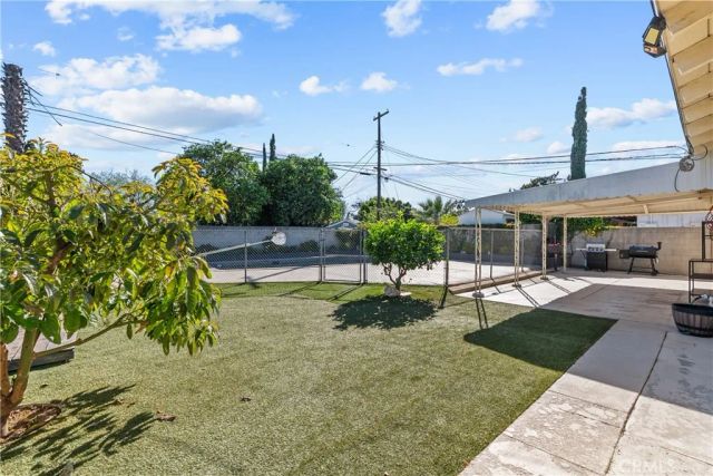 15900 Napa Street, North Hills, CA 91343