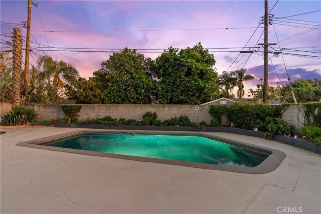 15900 Napa Street, North Hills, CA 91343