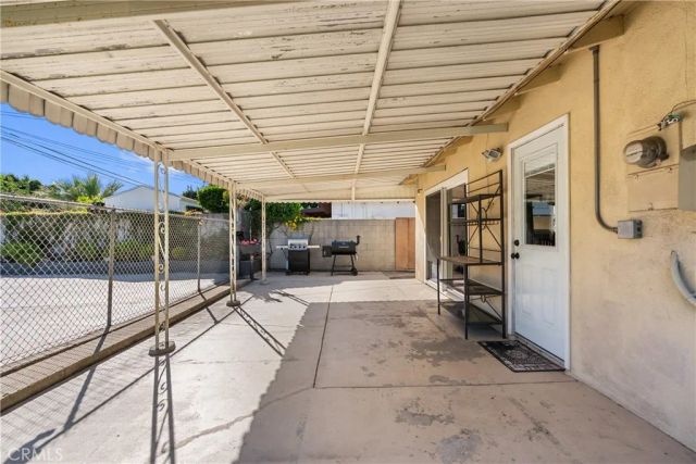 15900 Napa Street, North Hills, CA 91343