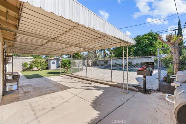 15900 Napa Street, North Hills, CA 91343