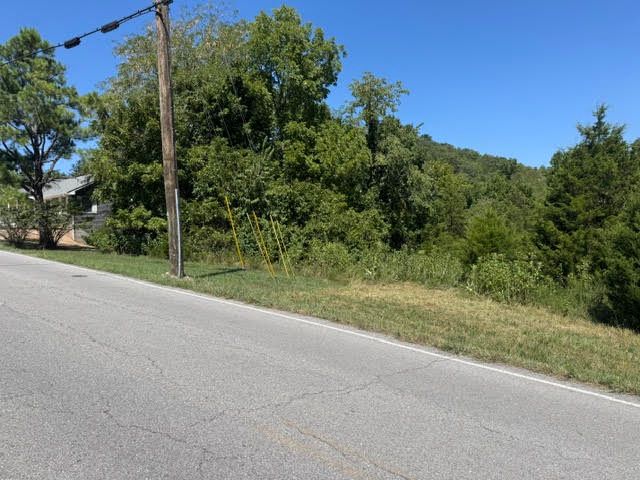 125 Stateline Drive, Holiday Island, AR 72631