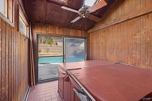 2603 Galahad Drive SE, Huntsville, AL 35803