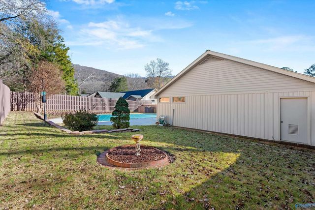 2603 Galahad Drive SE, Huntsville, AL 35803