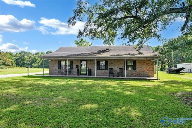 3160 Huckaby Bridge Road SW, Hartselle, AL 35640