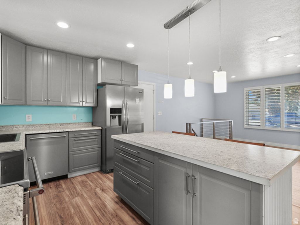 5945 S GREENWOOD DR, Murray, UT 84123 — photo 3