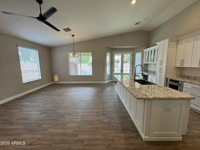 1710 E Tradewind Court, Gilbert, AZ 85234