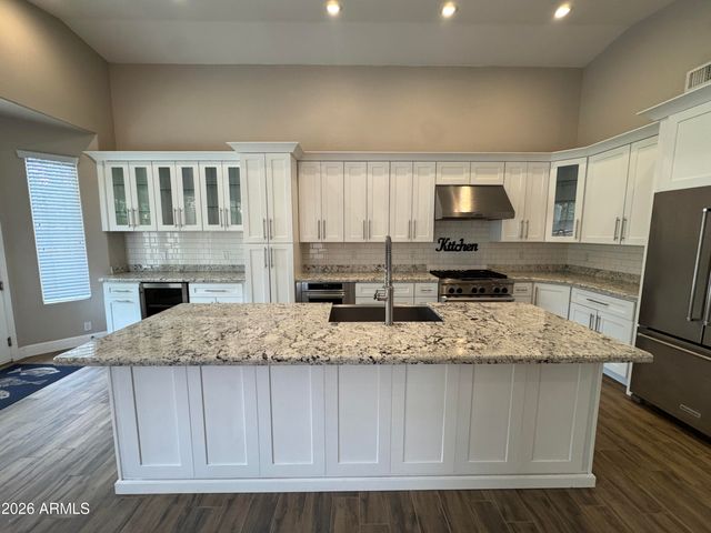 1710 E Tradewind Court, Gilbert, AZ 85234