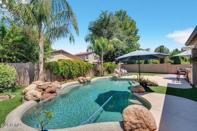 1710 E Tradewind Court, Gilbert, AZ 85234