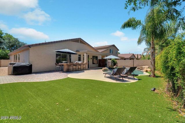 1710 E Tradewind Court, Gilbert, AZ 85234