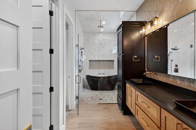 5709 E County Rd 94, Midland, TX 79706