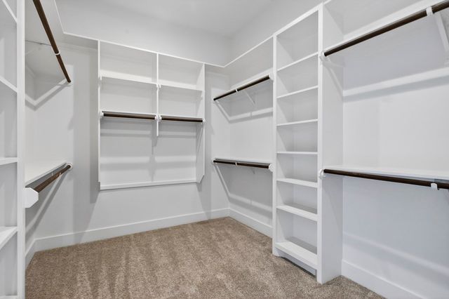 5709 E County Rd 94, Midland, TX 79706