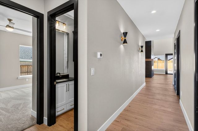 5709 E County Rd 94, Midland, TX 79706