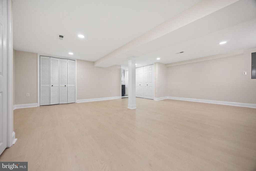 Image 30 of property listing at 6309 LIBERTY RD, Gwynn Oak, MD 21207
