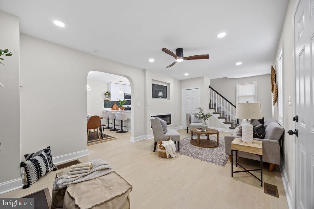 Image 4 of property listing at 6309 LIBERTY RD, Gwynn Oak, MD 21207