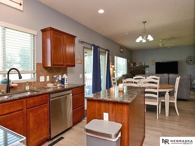 1806 Tammy Street, Bellevue, NE 68123