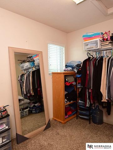 1806 Tammy Street, Bellevue, NE 68123