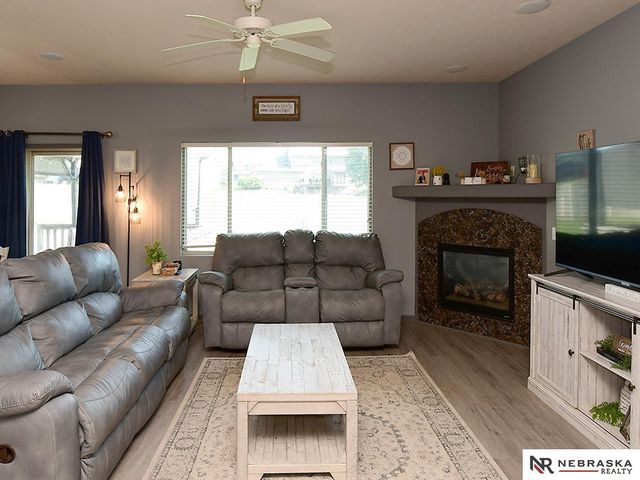 1806 Tammy Street, Bellevue, NE 68123