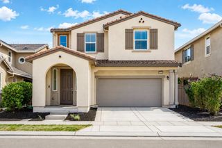 270 E Phelps Dr, Mountain House, CA 95391