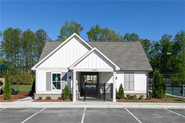 1027 Bullpen Bluffs Court, Lawrenceville, GA 30043