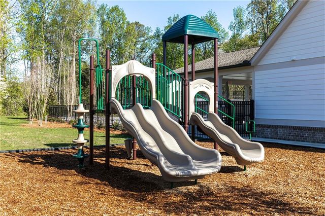 1027 Bullpen Bluffs Court, Lawrenceville, GA 30043