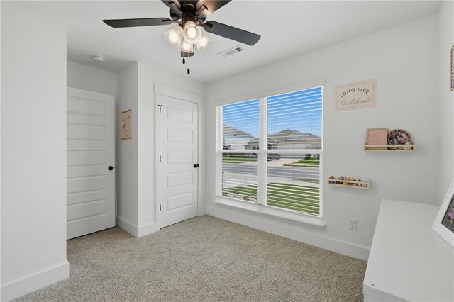 2160 Bluebonnet Lane, Centerton, AR 72719