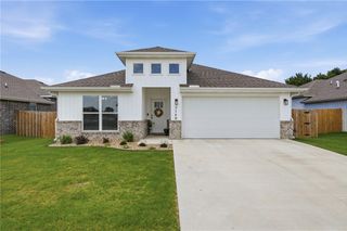 2160 Bluebonnet Lane, Centerton, AR 72719