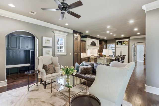 375 Hunters Chase Drive, Cabot, AR 72023