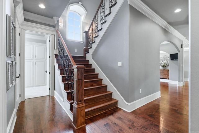 375 Hunters Chase Drive, Cabot, AR 72023