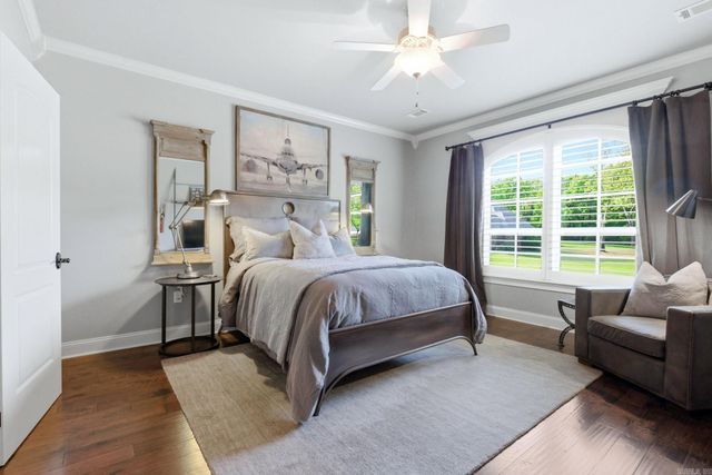 375 Hunters Chase Drive, Cabot, AR 72023