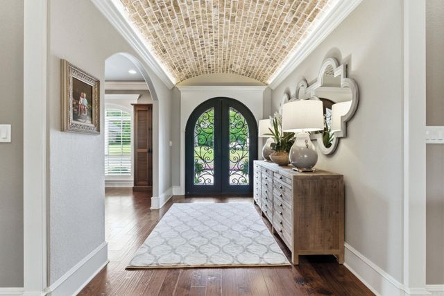 375 Hunters Chase Drive, Cabot, AR 72023