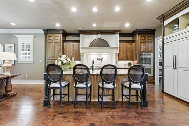 375 Hunters Chase Drive, Cabot, AR 72023