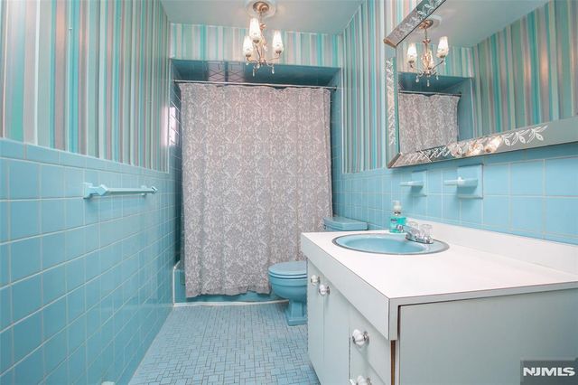 25 Devonshire Terrace, West Orange, NJ 07052