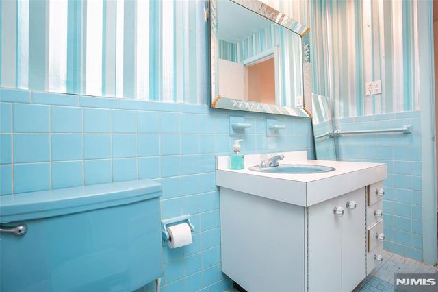 25 Devonshire Terrace, West Orange, NJ 07052