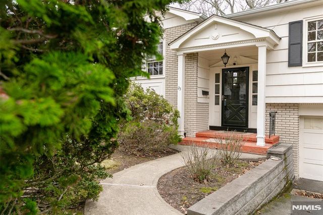 25 Devonshire Terrace, West Orange, NJ 07052