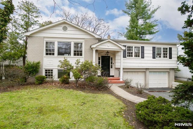 25 Devonshire Terrace, West Orange, NJ 07052