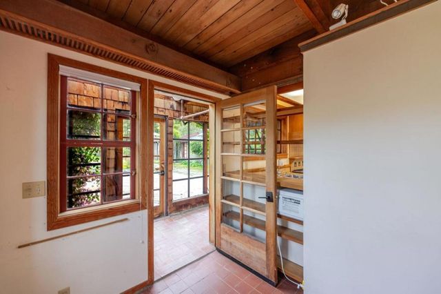 1009 Miramontes Street, Half Moon Bay, CA 94019