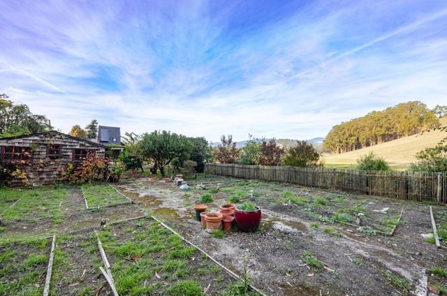 1009 Miramontes Street, Half Moon Bay, CA 94019