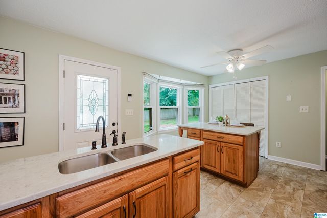 1355 WAXWING TRAIL, Alabaster, AL 35007